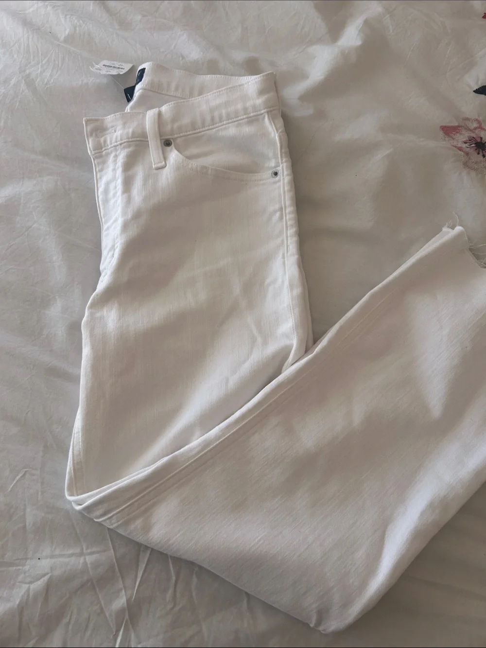 J CREW WHITE JEANS💋NWT - Picture 7 of 11